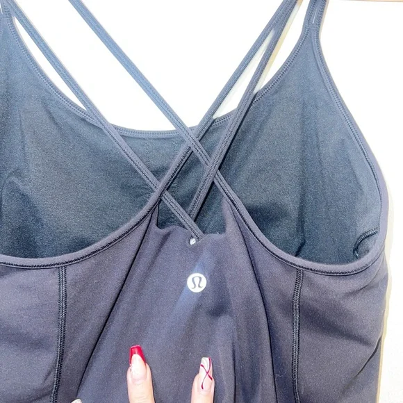 Lululemon black Strappy built in bra no pads fitted tank top - Picture 5 of 8